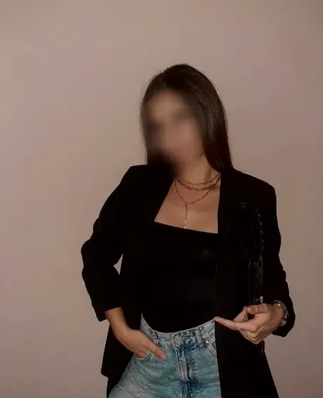 Aleyna, 35