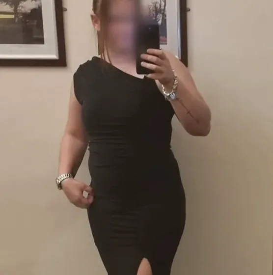 Anja, 37