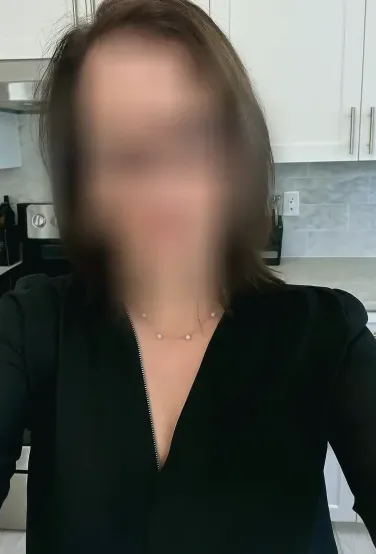 Diana, 38