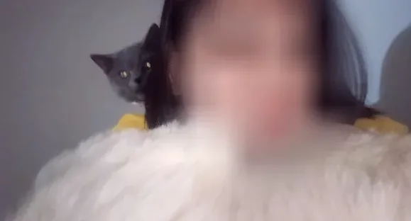 Dilara, 35