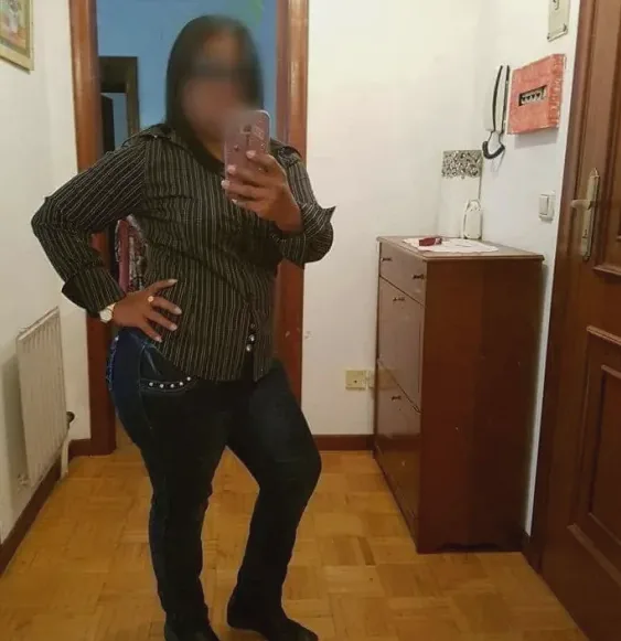 Julia, 39