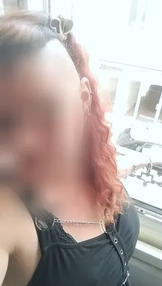 Leyla, 35