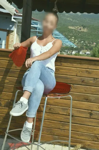 Miriam, 34