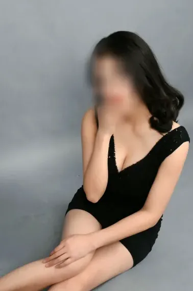 Sina, 30